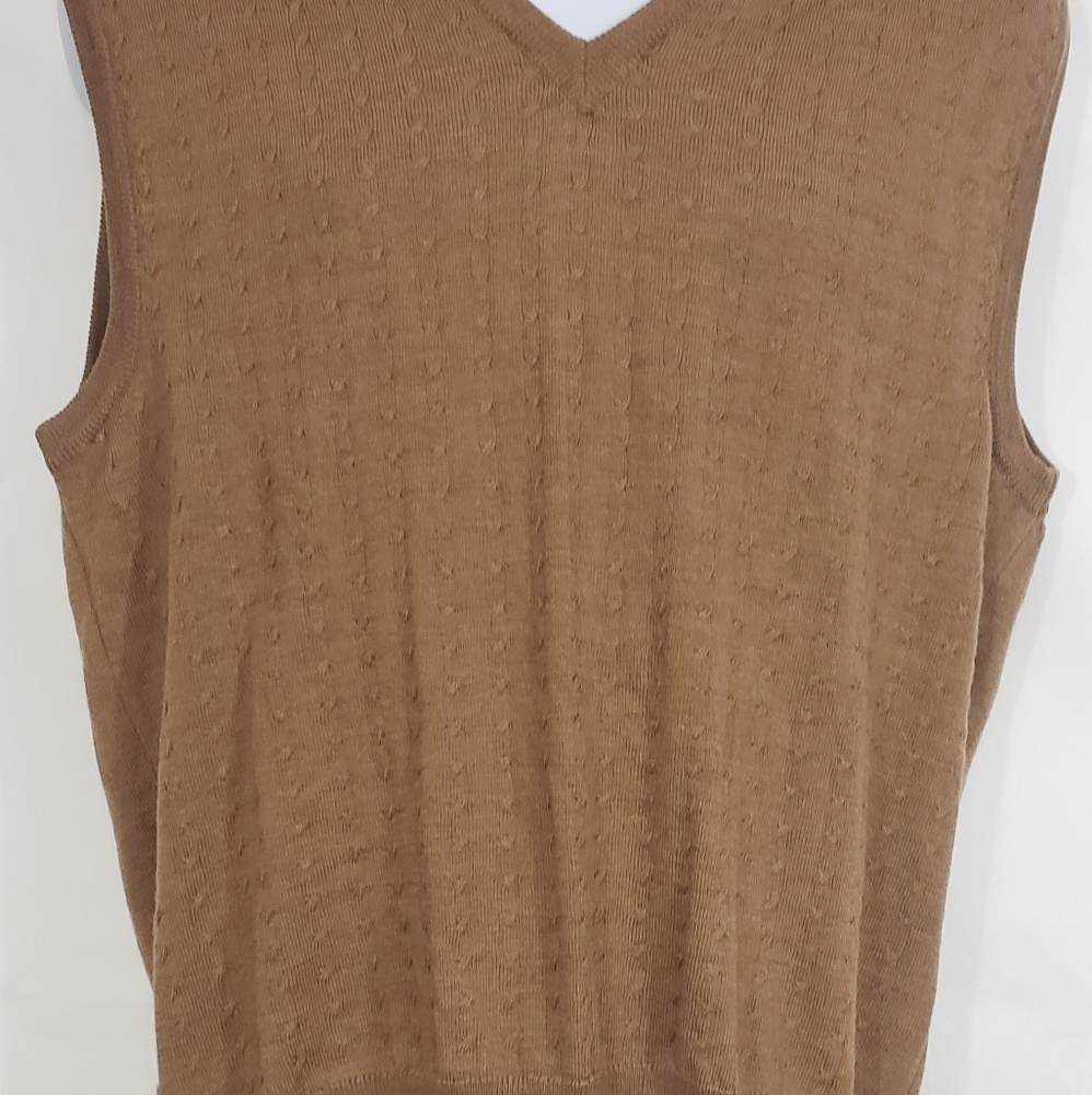 Metropolitan View Men's Brown  Wool Sweater Vest